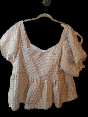 Old Navy Cream Gingham Smocked Square-Neck Peplum Top